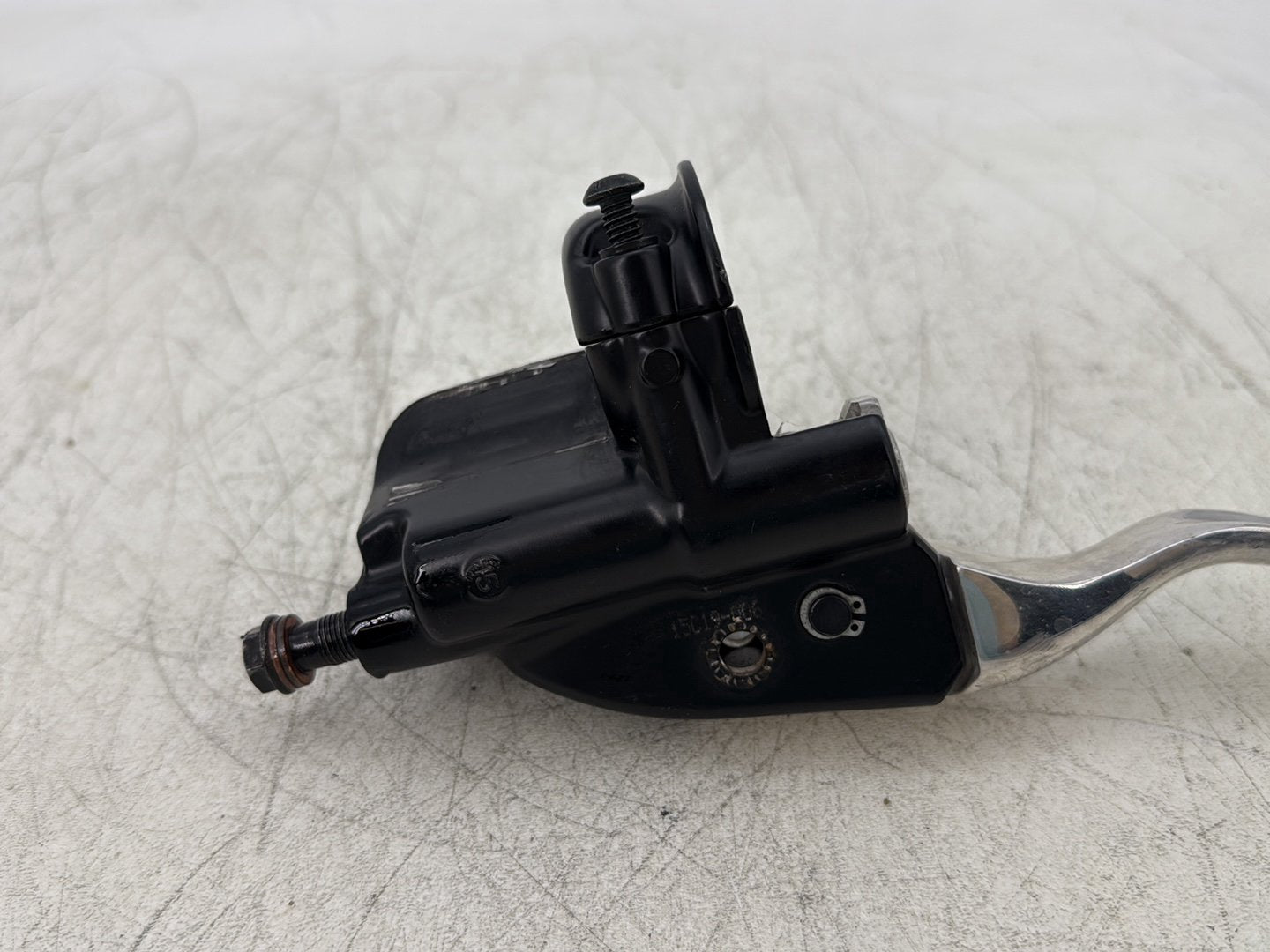 2015 Harley Road Glide Touring FLTRXS OEM Front Brake Lever Master Cylinder Reservoir