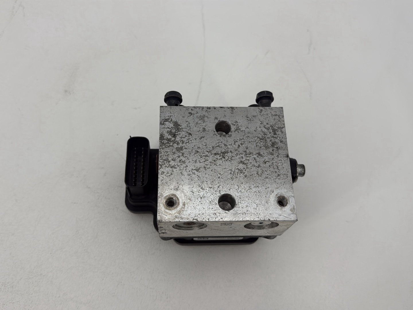 2007 - 2011 Harley-Davidson Touring Street Glide ABS Brake Pump & Control Module 40601-08A