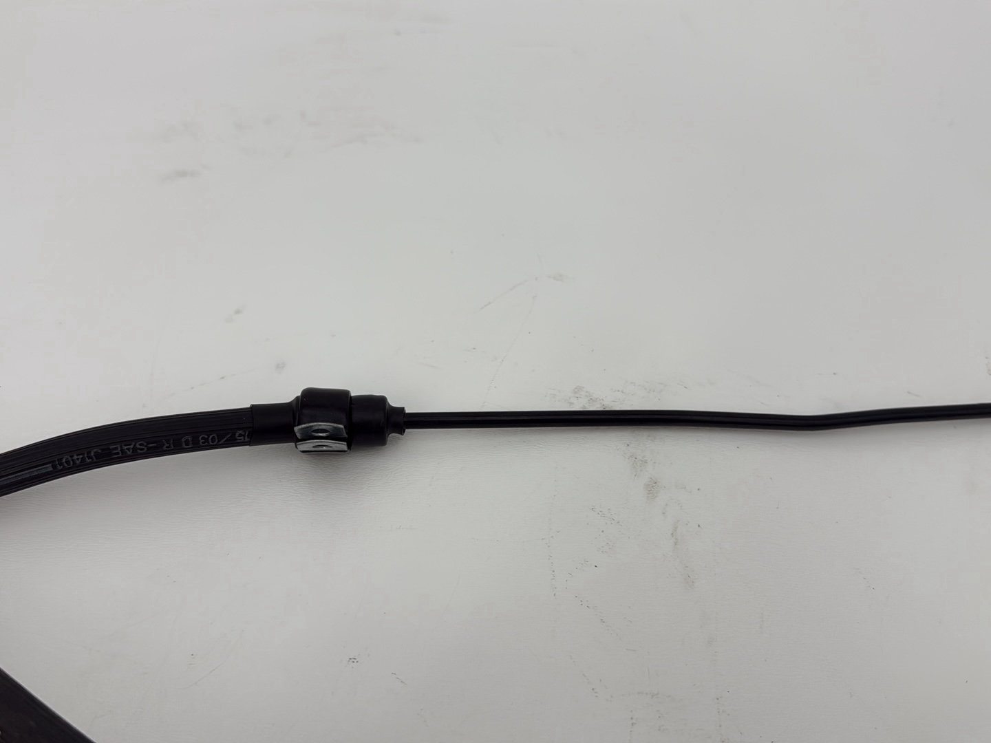 2003 Harley Sportster XL1200C 1200 Custom Anniversary OEM Front Brake Hose Line Pipe