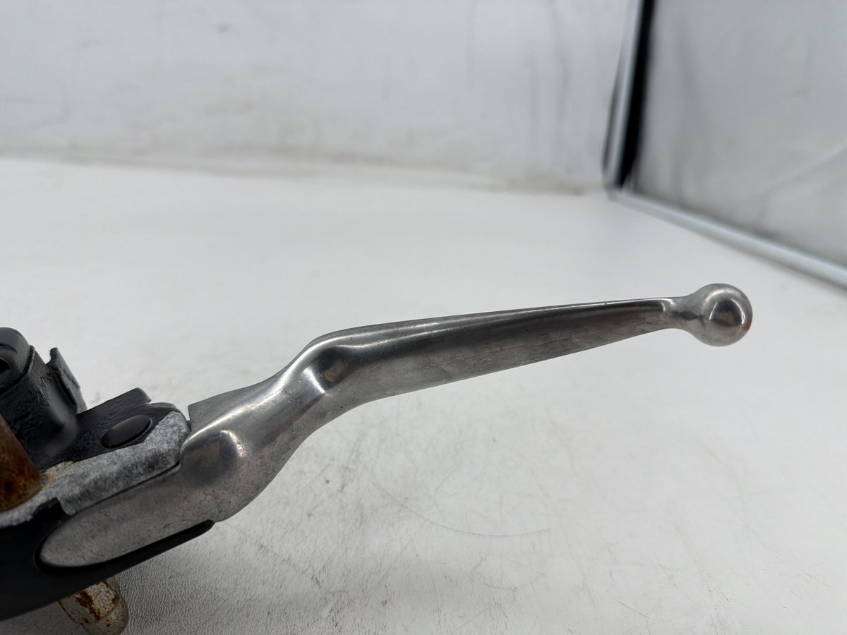 14 Harley Electra Touring Ultra OEM Front Left Hand Clutch Lever Master Cylinder