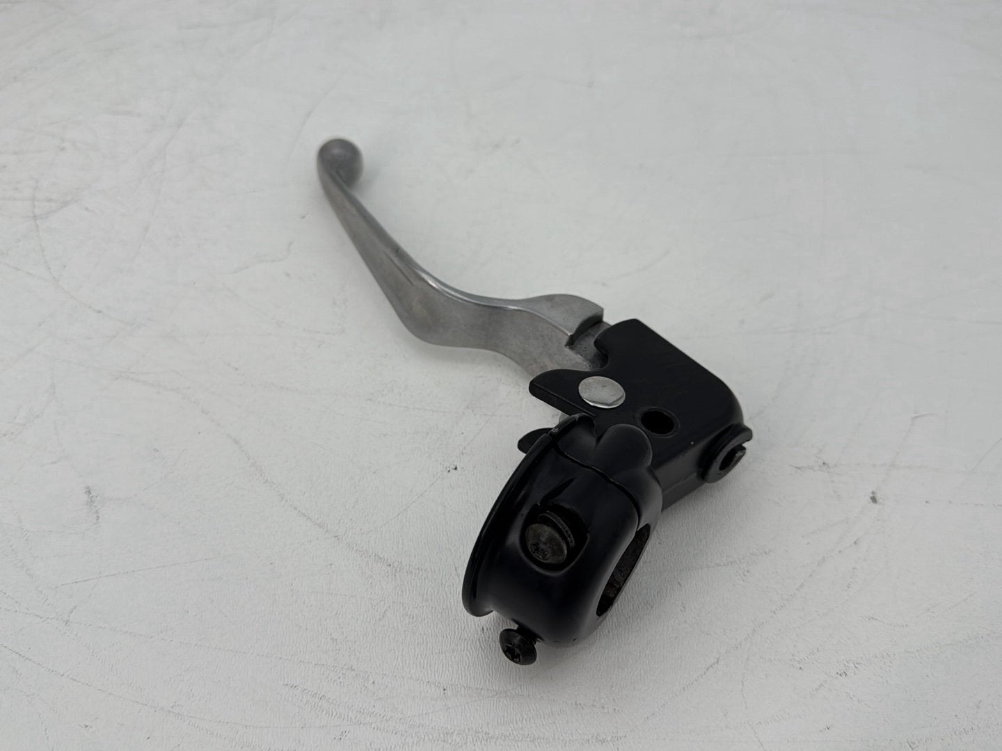 1999 - 2006 Harley-Davidson Touring Electra Glide Classic Front Left Hand Clutch Control Lever 45015-96