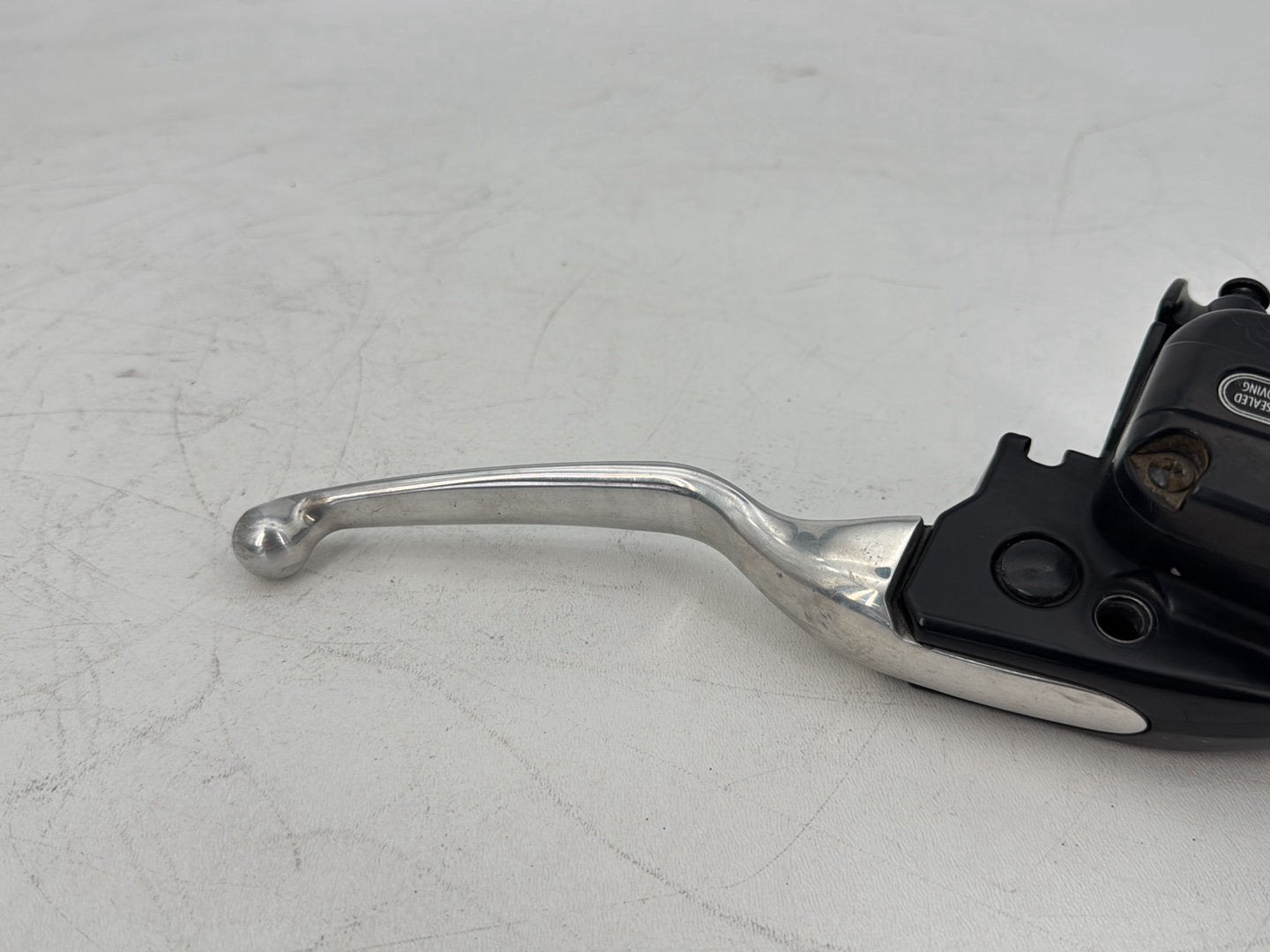 2008 - 2016 Harley-Davidson Touring Electra Glide Ultra Front Right Brake Lever Master Cylinder