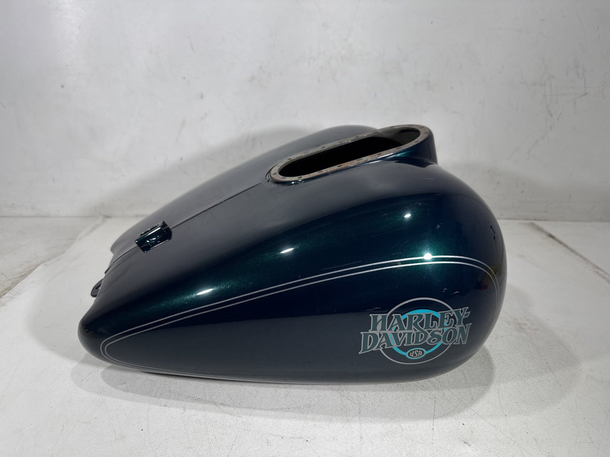2001 Harley Electra Glide Touring Classic OEM Fuel Gas Tank Gasoline Reservoir