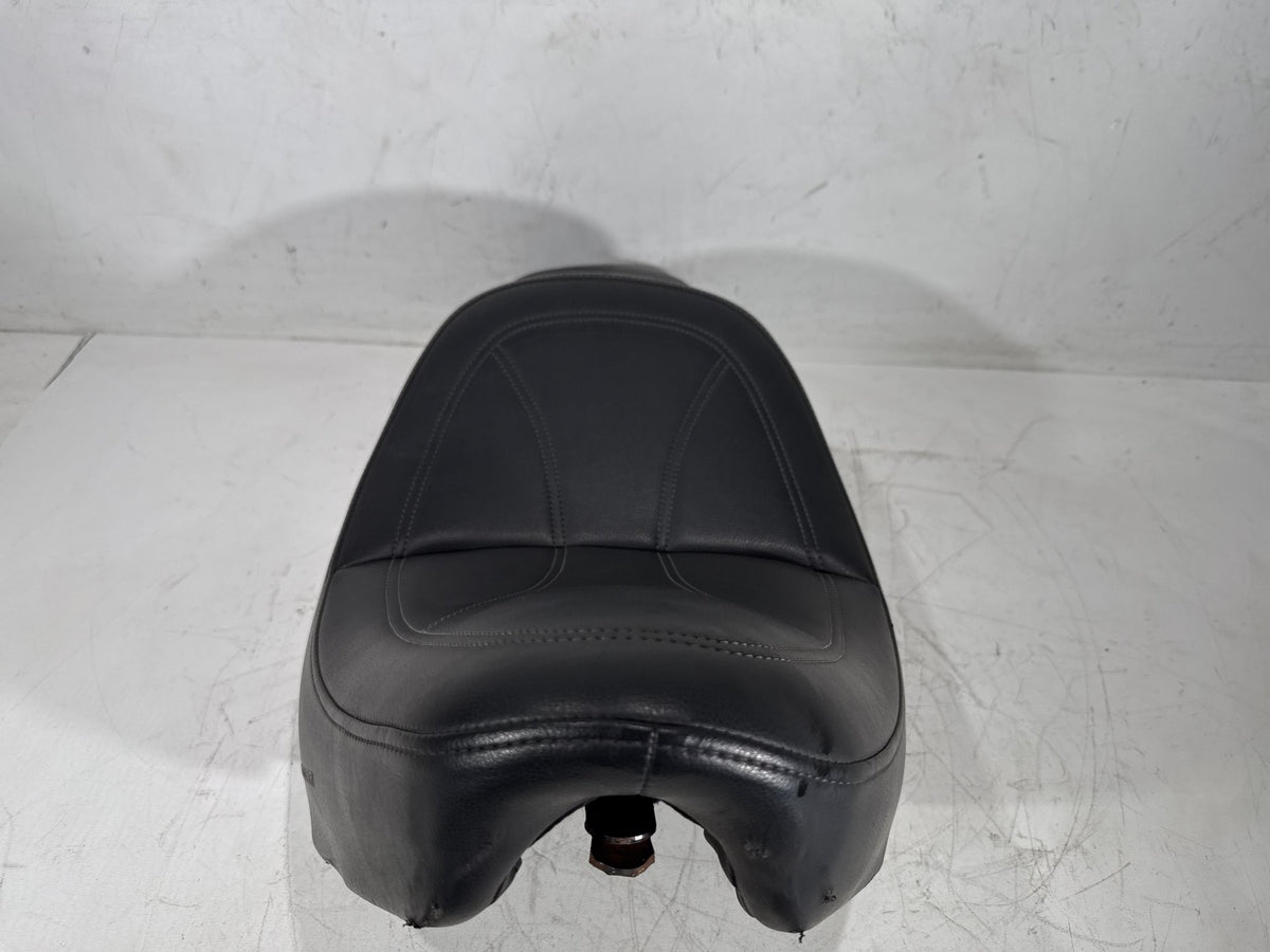 02 Harley Heritage Softail Classic Passenger Rider Driver Seat Saddle SADDLEMAN