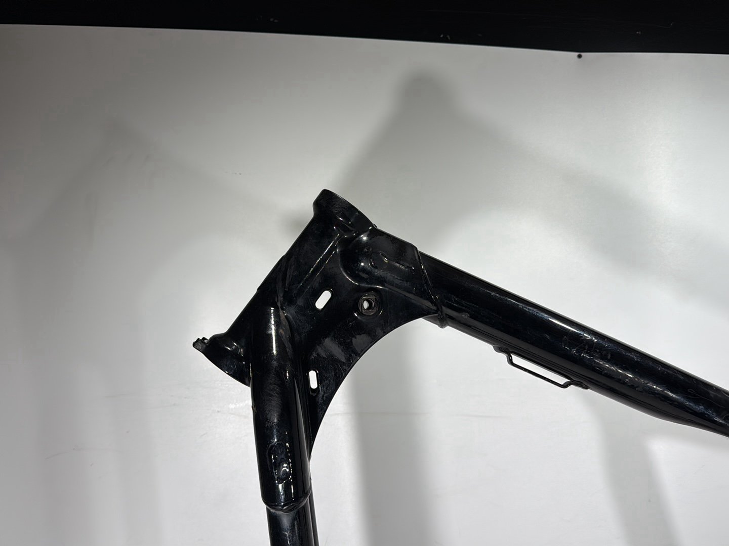 2009 Harley Sportster XL1200 L 1200 Low OEM Body Main Frame Chassis CLN CLR