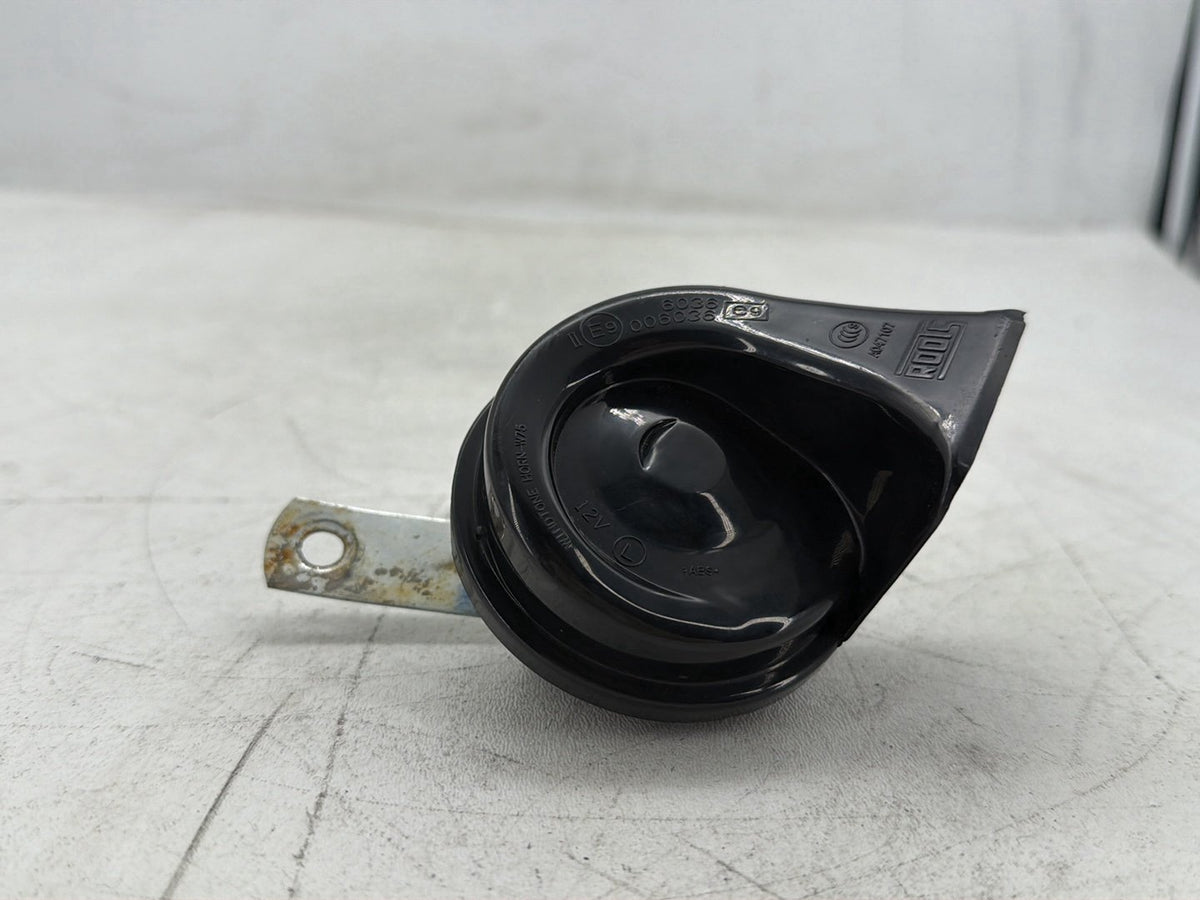2006 Harley Electra Glide Touring Ultra FLHTCUI OEM Signal Horn Klaxon Beep