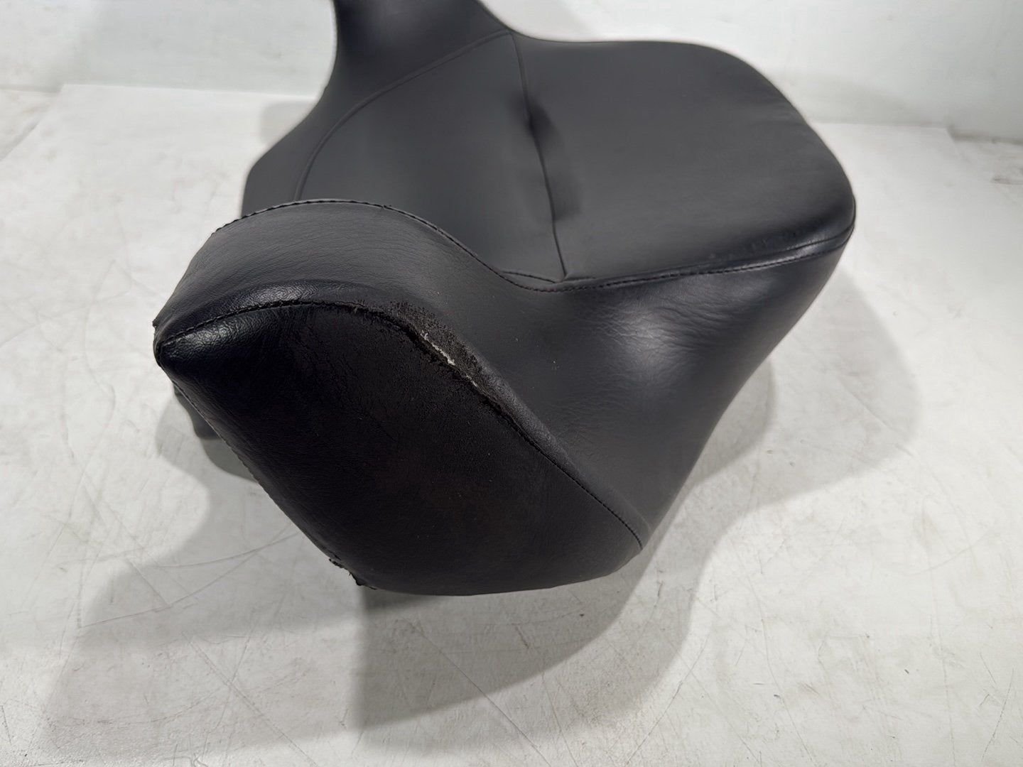 2015 Harley Road Glide Touring FLTRXS OEM Rear Passenger Backrest Cushion Pad