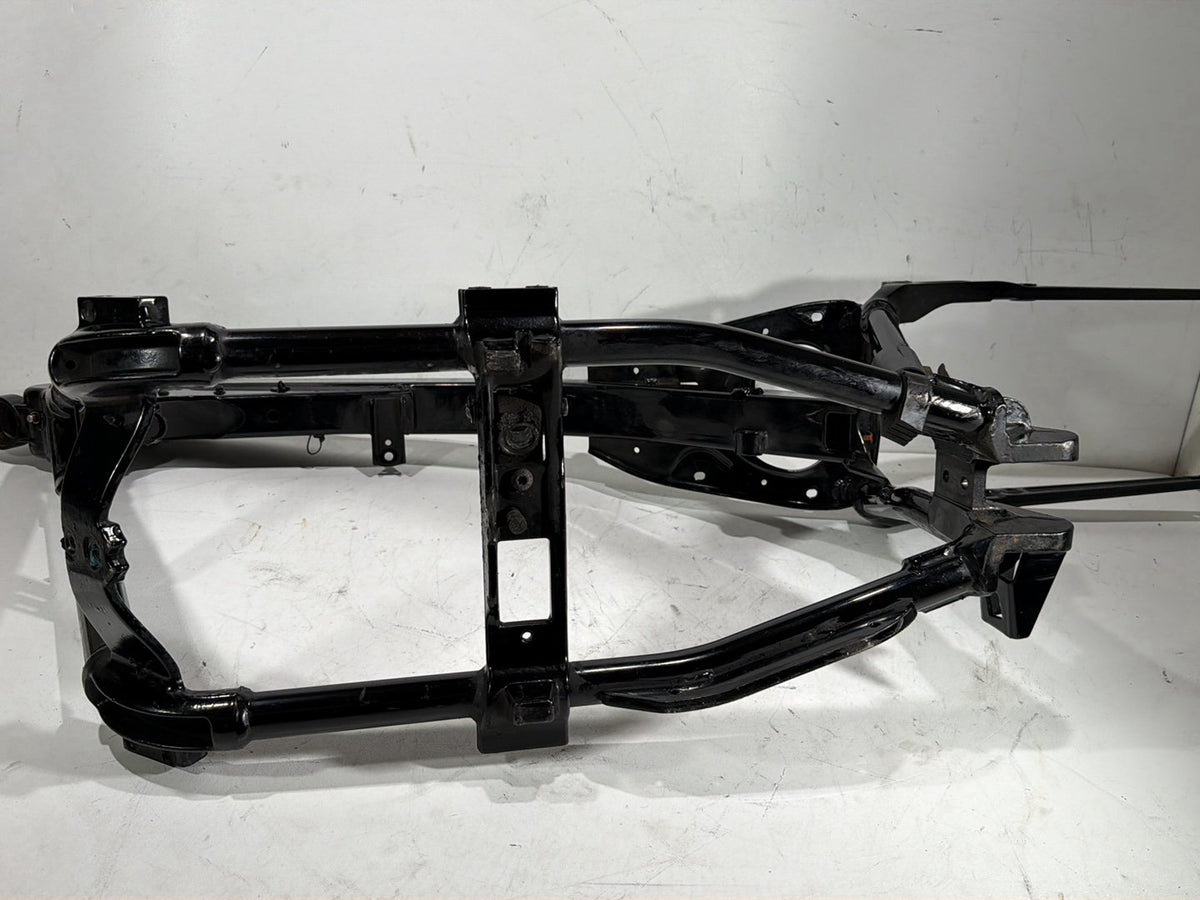 07 Harley Dyna Street Bob FXDBI OEM Body Main Frame Chassis 29 degree rake SLVG