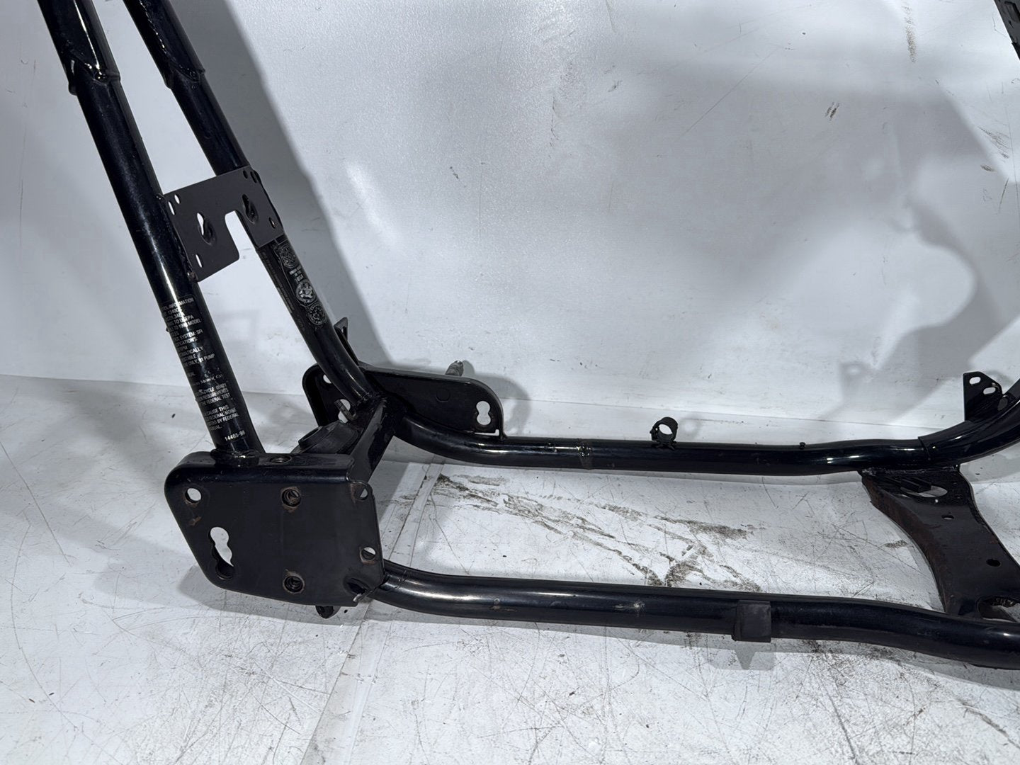 1998 Harley Touring FLHTCUI Electra Glide Ultra OEM Body Main Frame Chassis CLN CLR