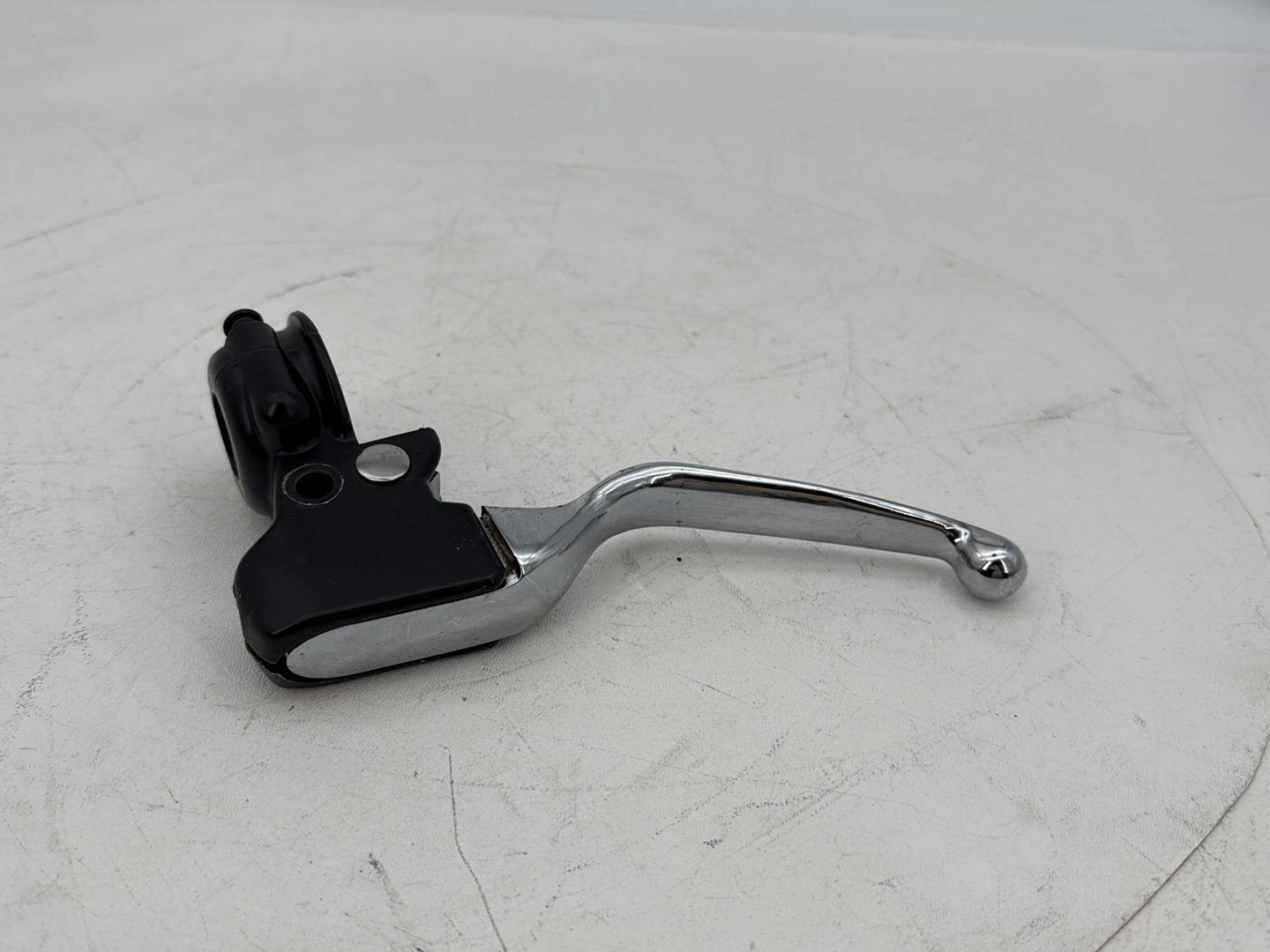 2007 - 2012 Harley-Davidson Touring Electra Glide Ultra Front Left Hand Clutch Control Lever 38700-08