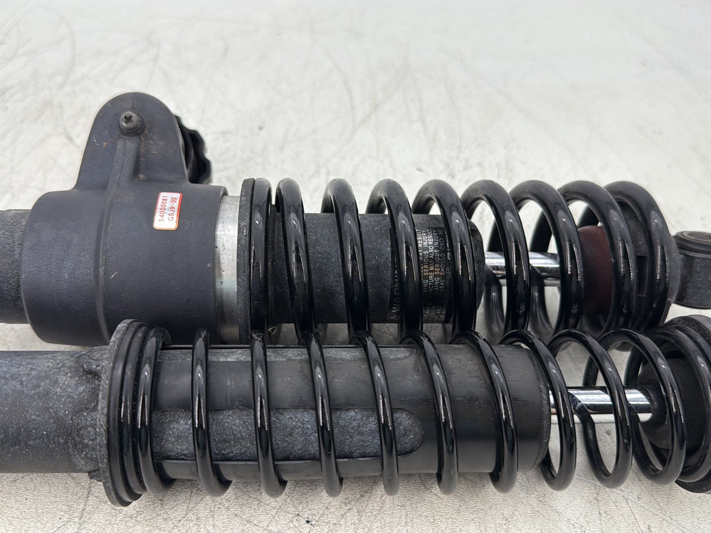 2015 Harley Road Glide Touring FLTRXS OEM Rear Left Right Shock Absorbers