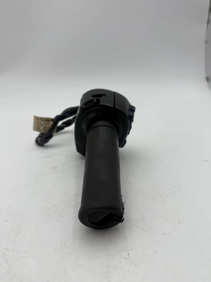2008 - 2016 Harley-Davidson Touring Street Glide Left Turn Signal Headlight Switches Controls 71500128A