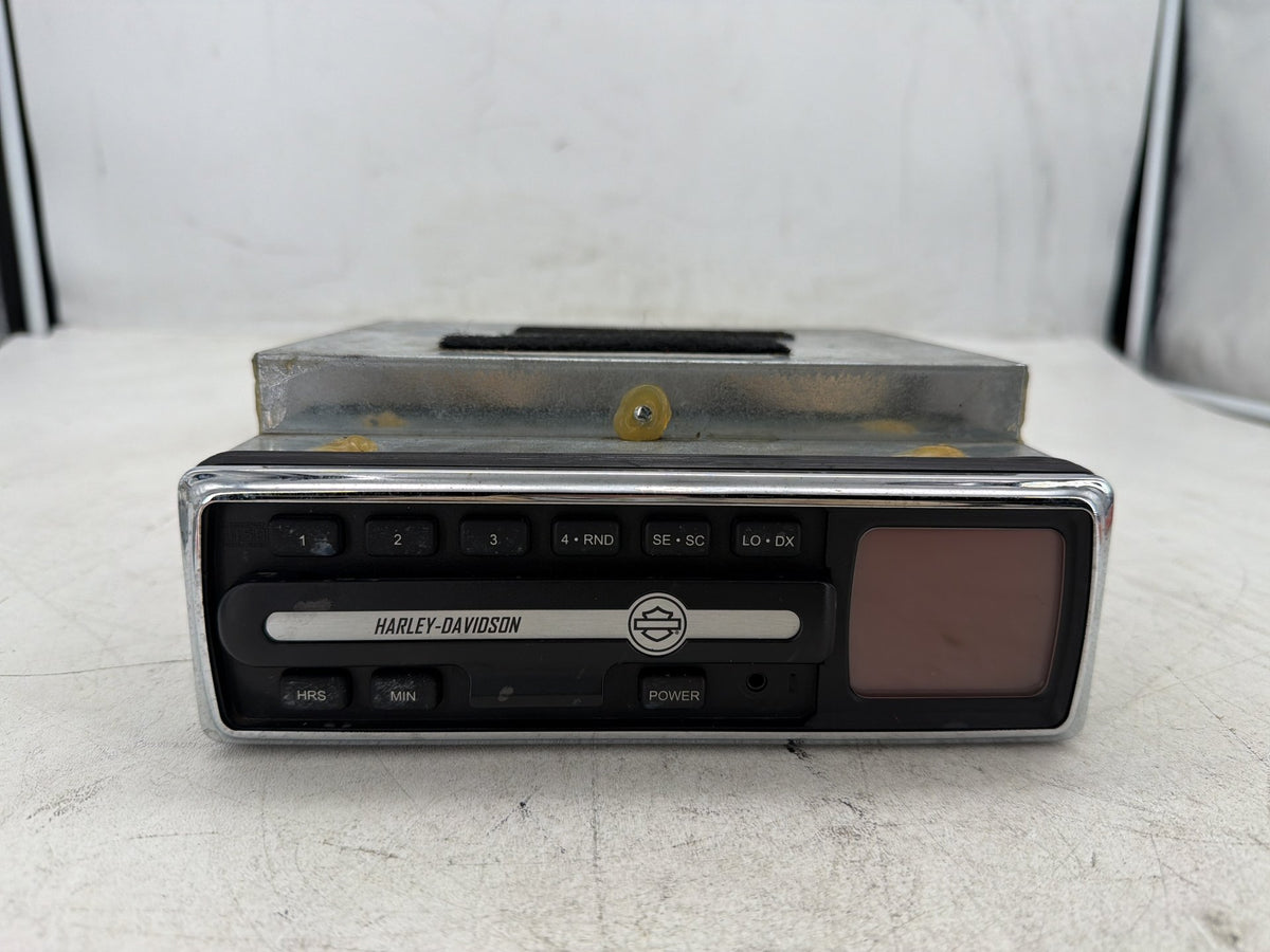 2004 Harley Electra Glide CVO Screamin Eagle Harman Kardon AM FM CD Radio Player