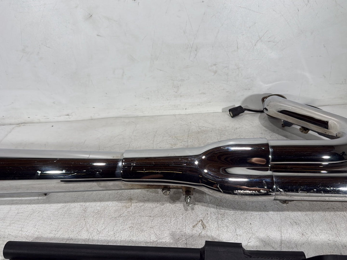 2014 Harley Dyna Low Rider FXDL Exhaust Header Pipes Muffler 2 into 1 BASSANI