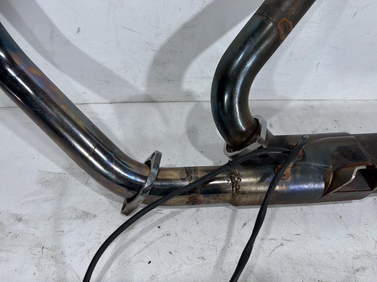 2010 Harley Electra Glide Touring Ultra OEM Exhaust Header Pipes Muffler