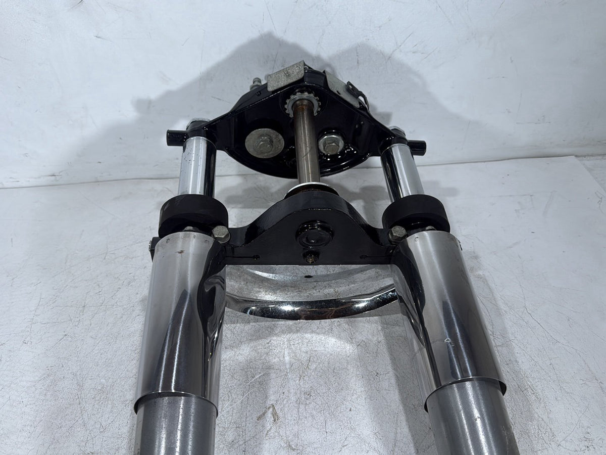 2007 Harley Electra Glide Touring OEM Front Triple Tree LH RH Fork Legs Sliders