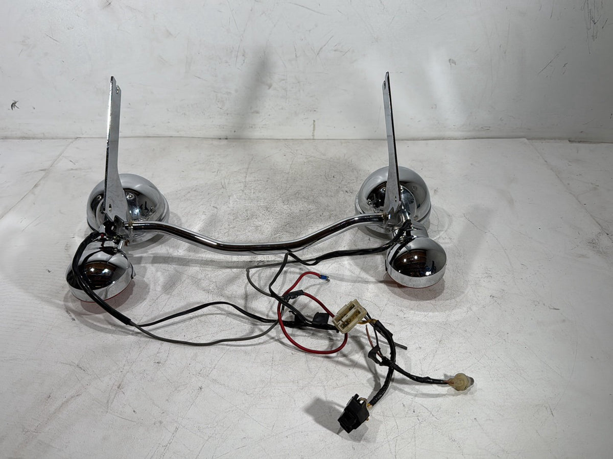 1990 Harley Electra Glide Touring OEM Front Turn Signal Indicators Aux Light Bar