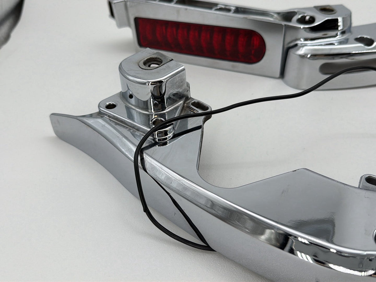 2014 Harley Electra Glide Touring Left Right Saddlebag Fender Struts Brackets