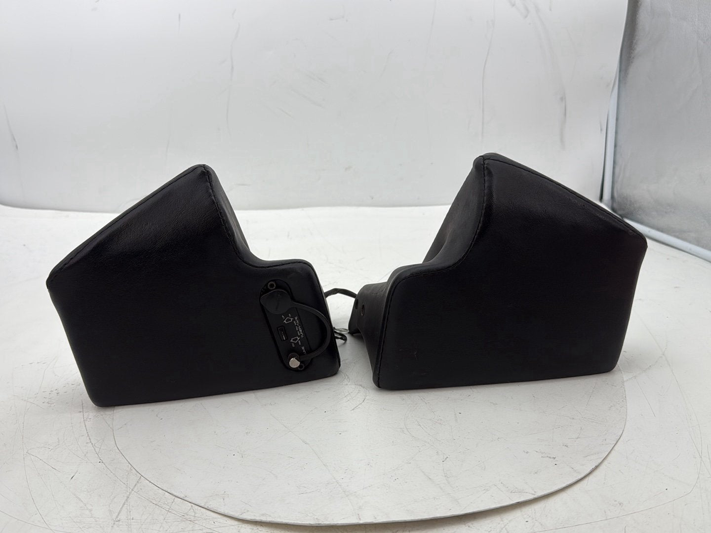 1995 Harley Touring FLHTCI Electra Glide Classic OEM Rear Left Right Audio Speakers