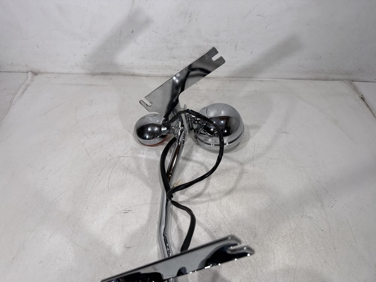 2002 Harley Electra Glide Touring OEM Front Turn Signal Indicators Aux Light Bar