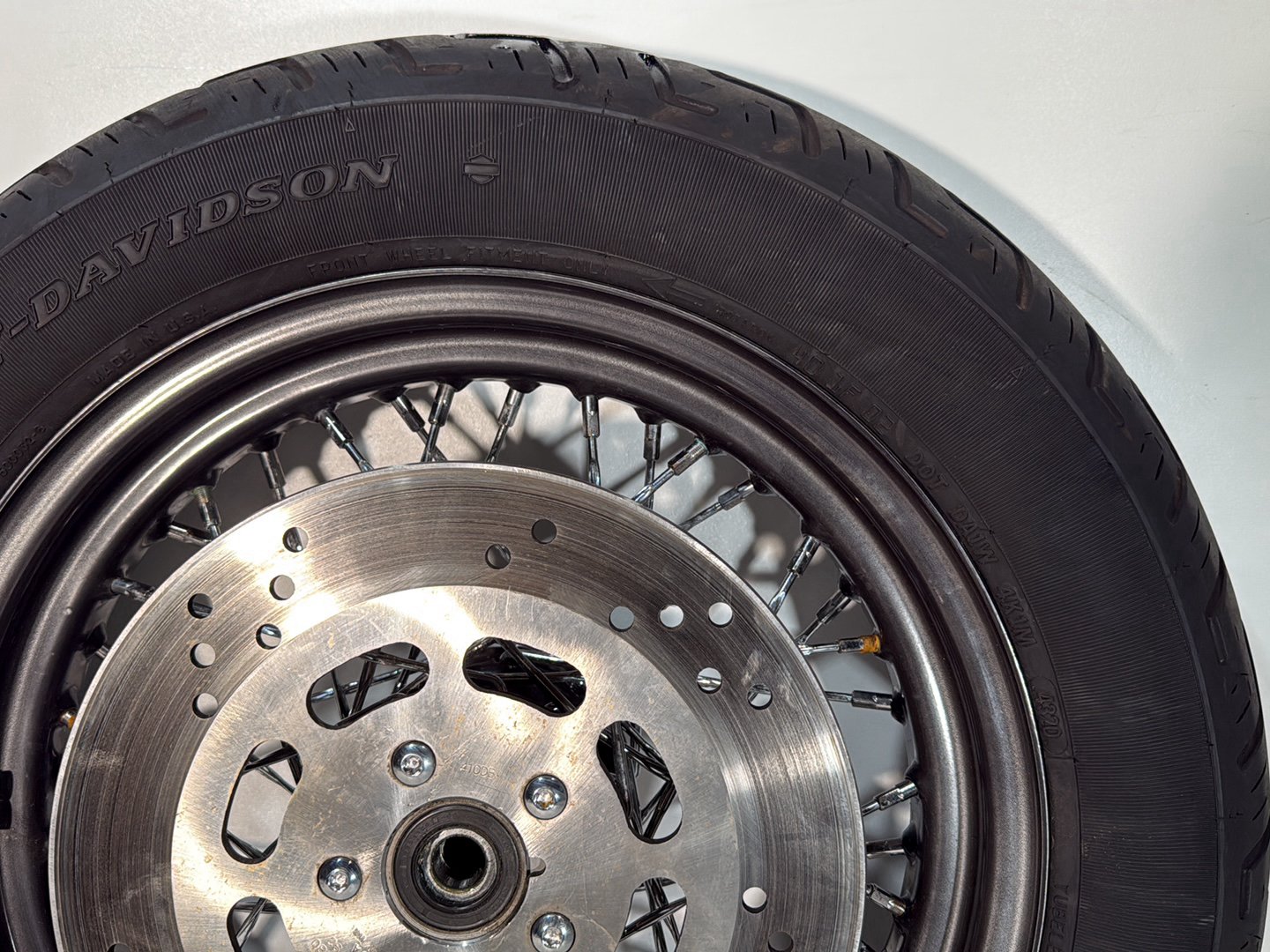 1986 - 1998 Harley-Davidson Softail Heritage Classic Front Wheel Rim Tire Spoked 43005-86C
