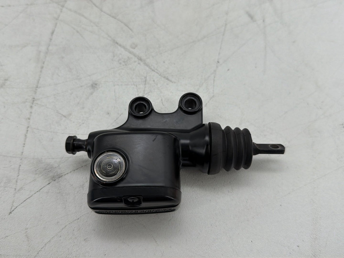 2011 Harley Electra Glide Touring Ultra OEM Rear Brake Master Cylinder Reservoir