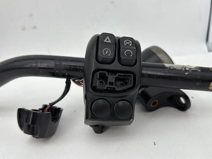 2019 - 2023 Harley-Davidson Touring Road King Special Handlebars Left Right Switches Controls 71500419 , 55800378