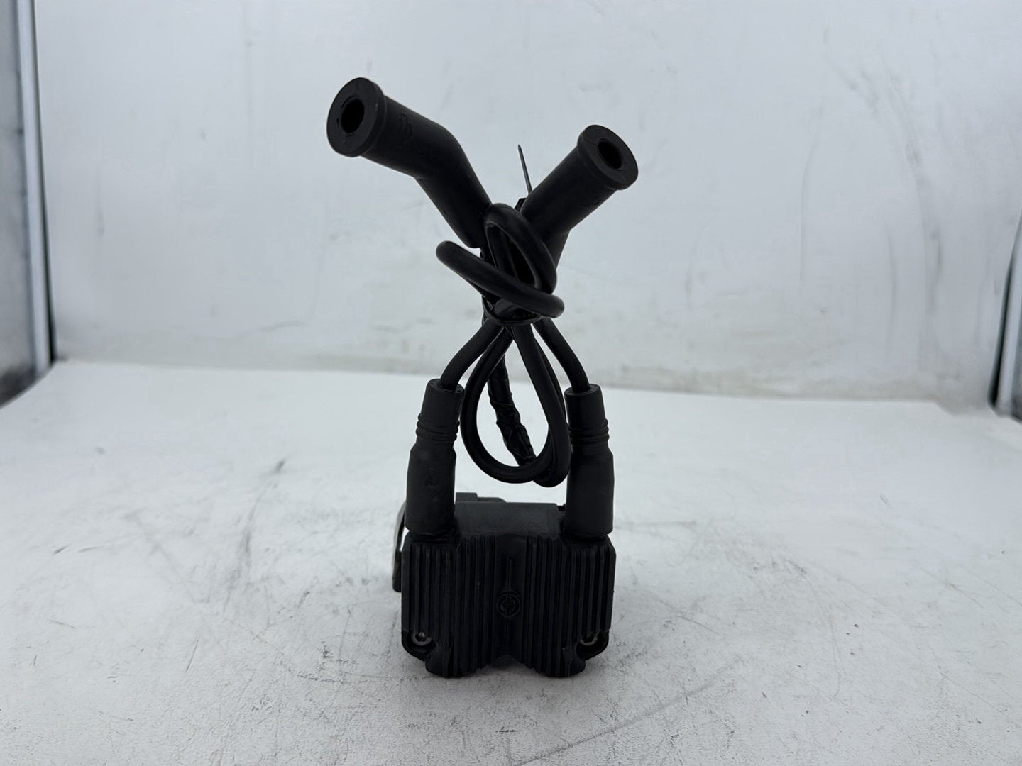 2003 Harley Electra Glide Touring Ultra FLHTCUI OEM Ignition Coil Spark Plugs Cable