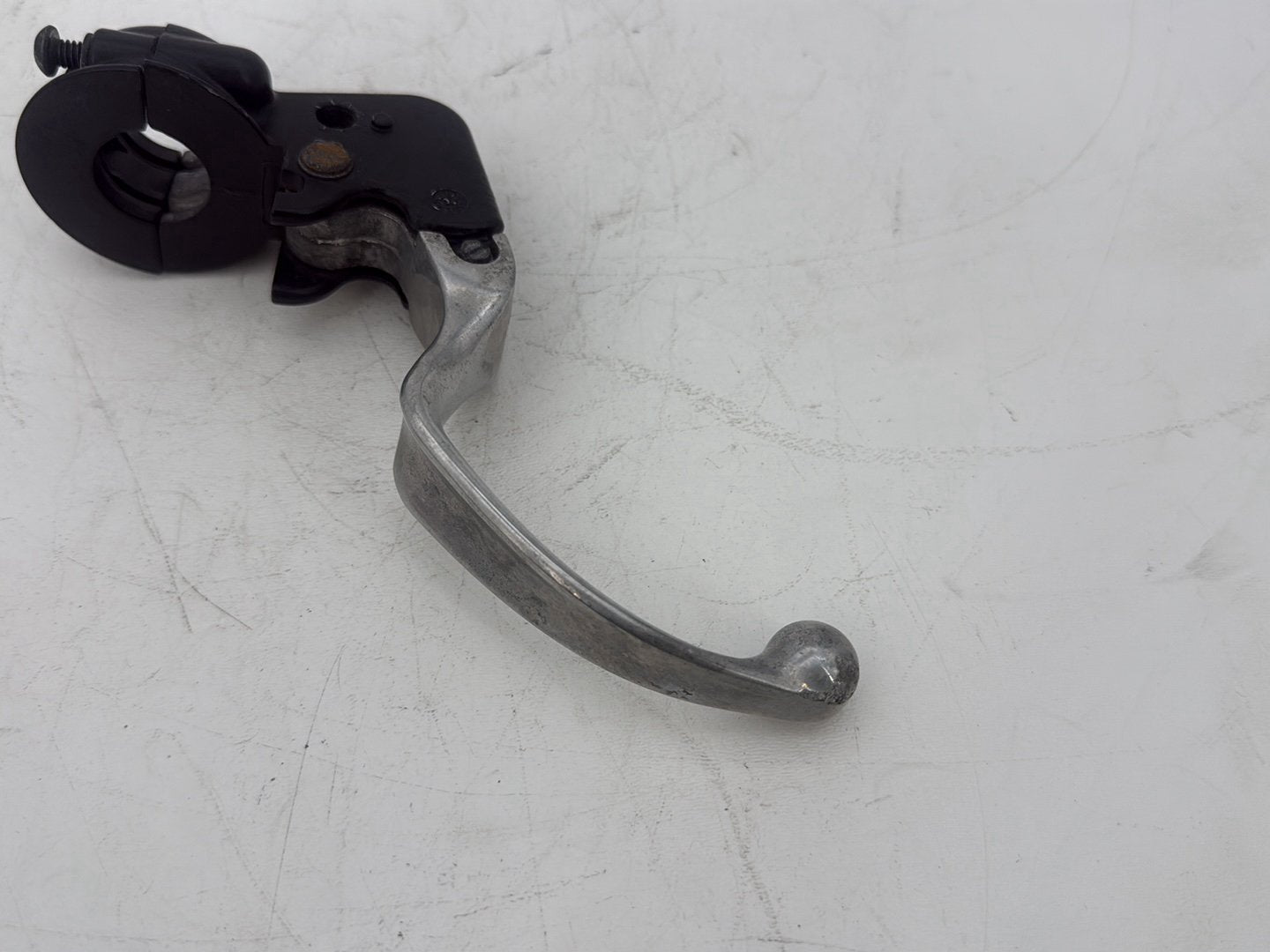 2005 Harley Touring FLHRCI Road King Classic OEM Front Left Hand Clutch Control Lever