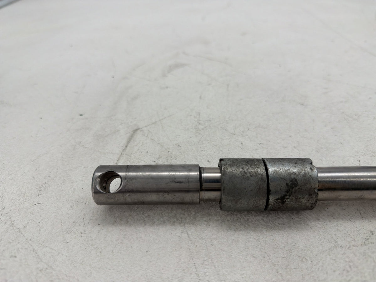 2005 Harley Dyna Wide Glide FXDWG OEM Front Wheel Axle Bolt Shaft
