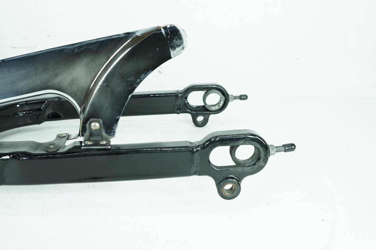 2004 - 2013 Harley-Davidson Sportster Custom Rear Fork Swingarm Swing Arm 47587-05