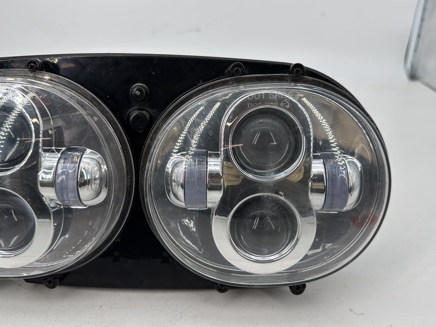 2007 - 2012 Harley-Davidson Touring Road Glide Headlight Headlamp Head Lamp Light LED 67775-01C