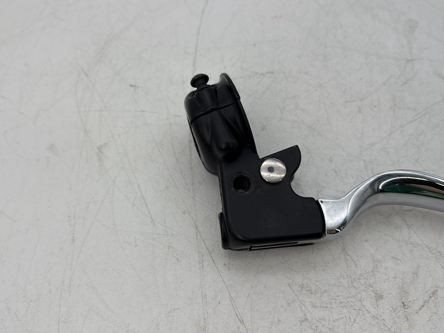 2005 Harley Touring FLHRCI Road King Classic OEM Front Left Hand Clutch Control Lever