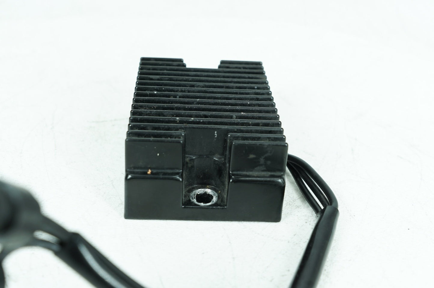 1986 - 2003 Harley-Davidson Sportster Hugger Voltage Regulator Rectifier  74523-94A
