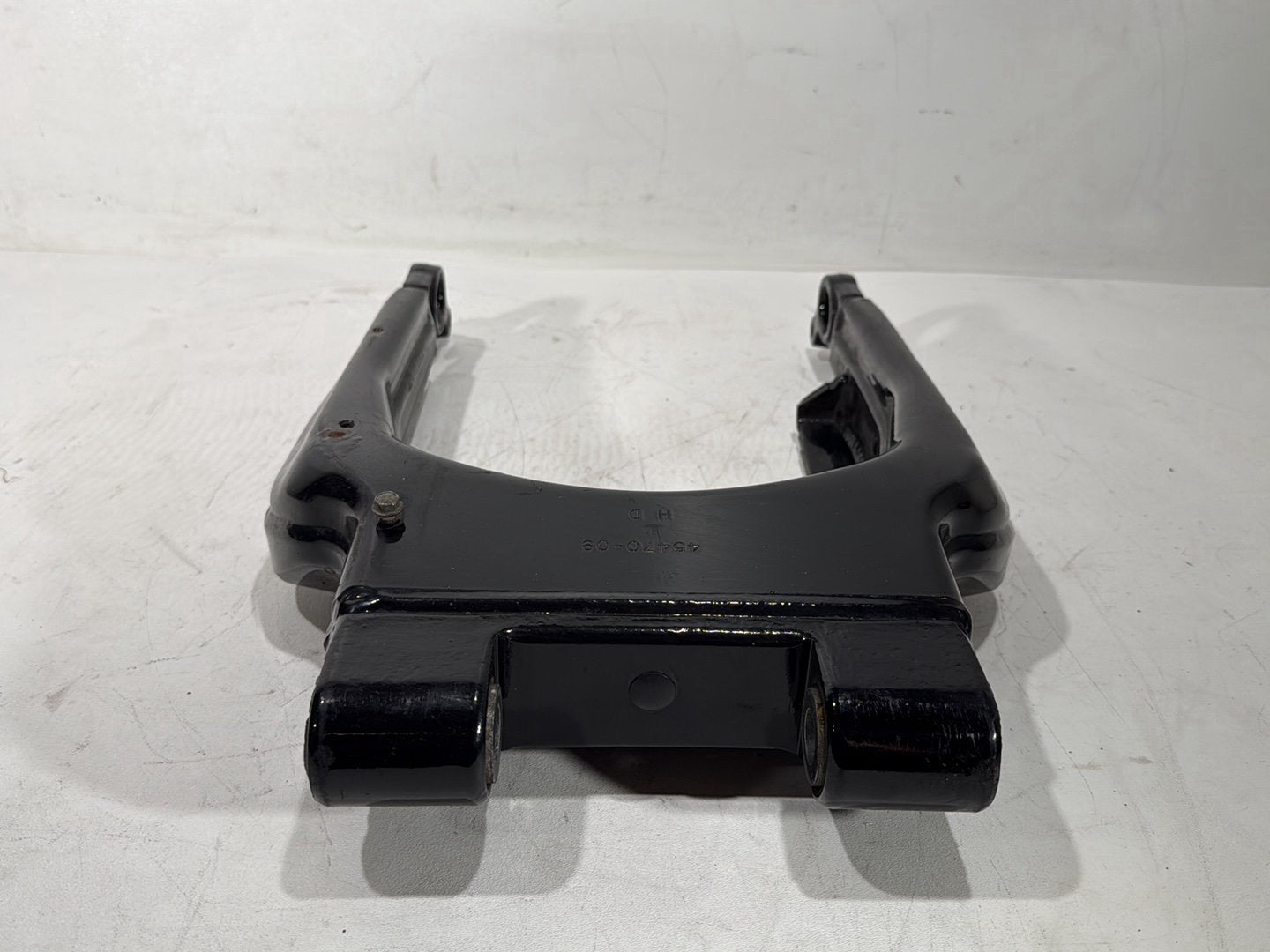 2010 Harley Street Glide Touring FLHX OEM Rear Fork Swingarm Swing Arm
