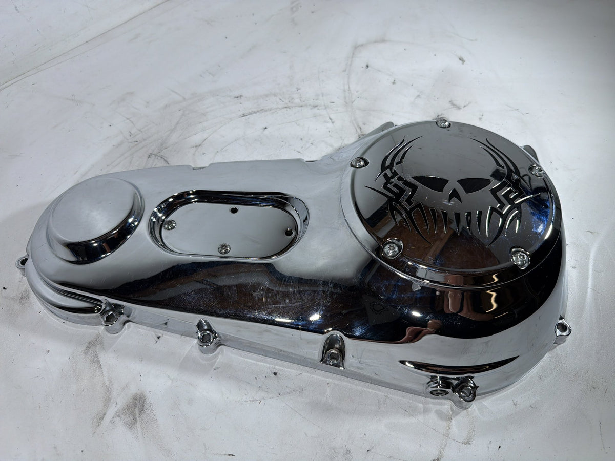 2006 Harley Softail Deuce FXSTDI OEM Outer Primary Clutch Cover SKULL