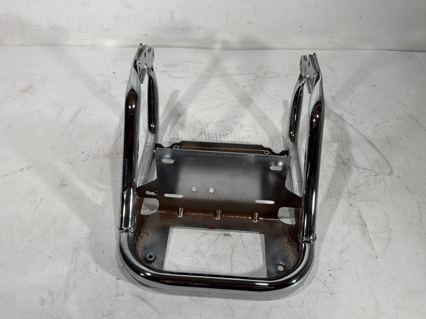 2013 Harley Electra Glide Touring Ultra FLHTCUI OEM Rear Back Luggage Rack Storage Baggage Bar
