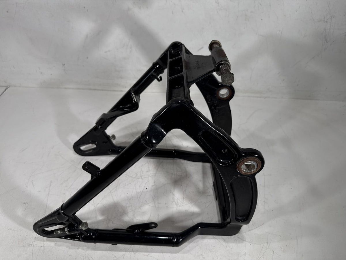 2001 Harley Softail Standard FXST OEM Rear Fork Swingarm Swing Arm