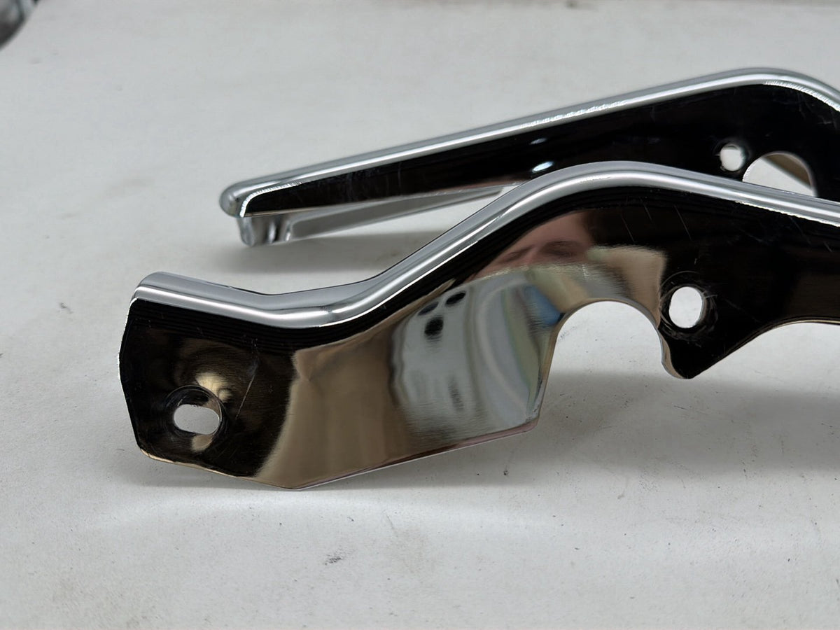 2007 Harley Street Glide Touring FLHX OEM Rear Left Right Fender Struts Bracket