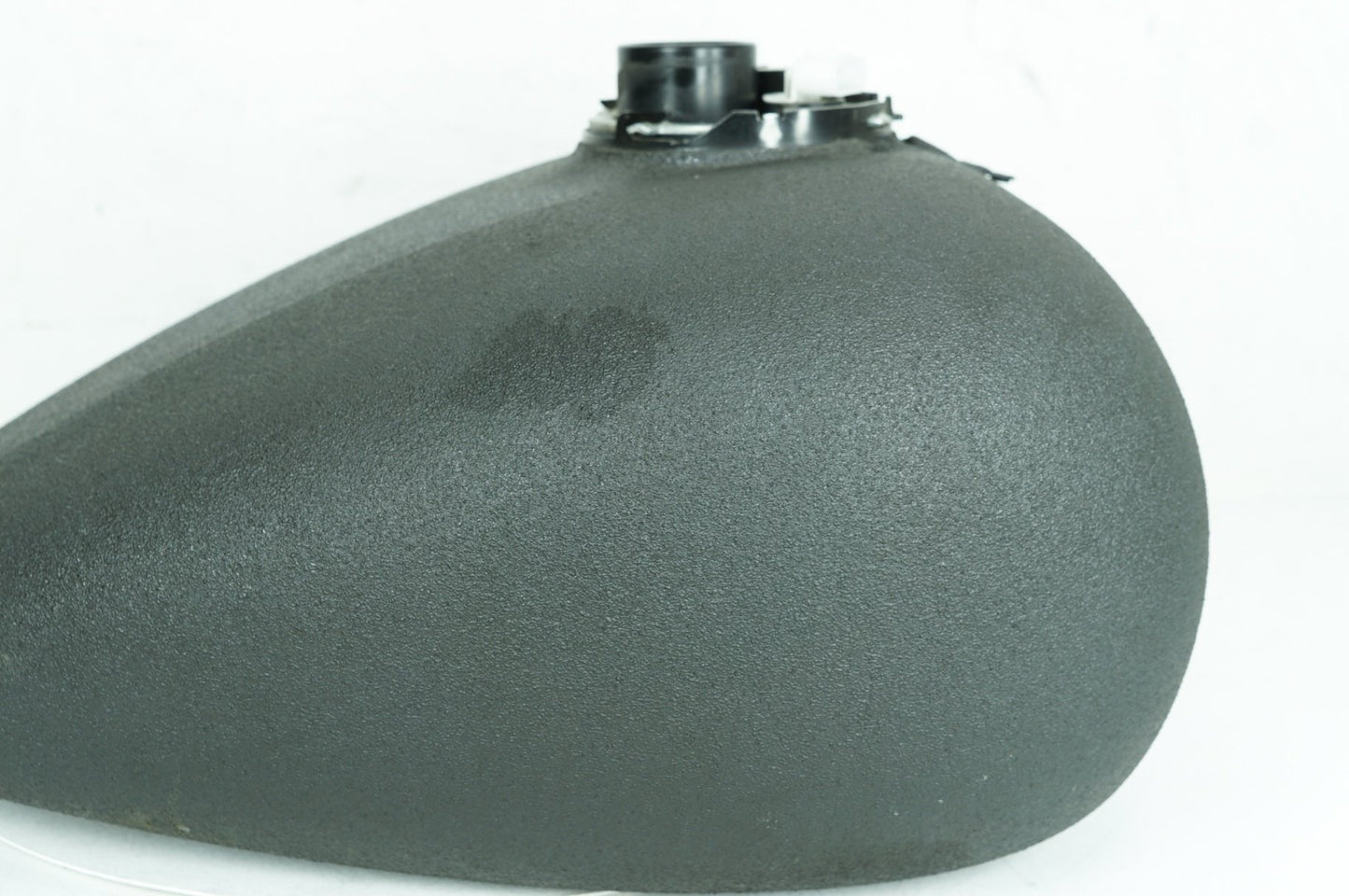 2008 - 2016 Harley-Davidson Touring Street Glide Fuel Gas Tank Gasoline Reservoir 61356-08