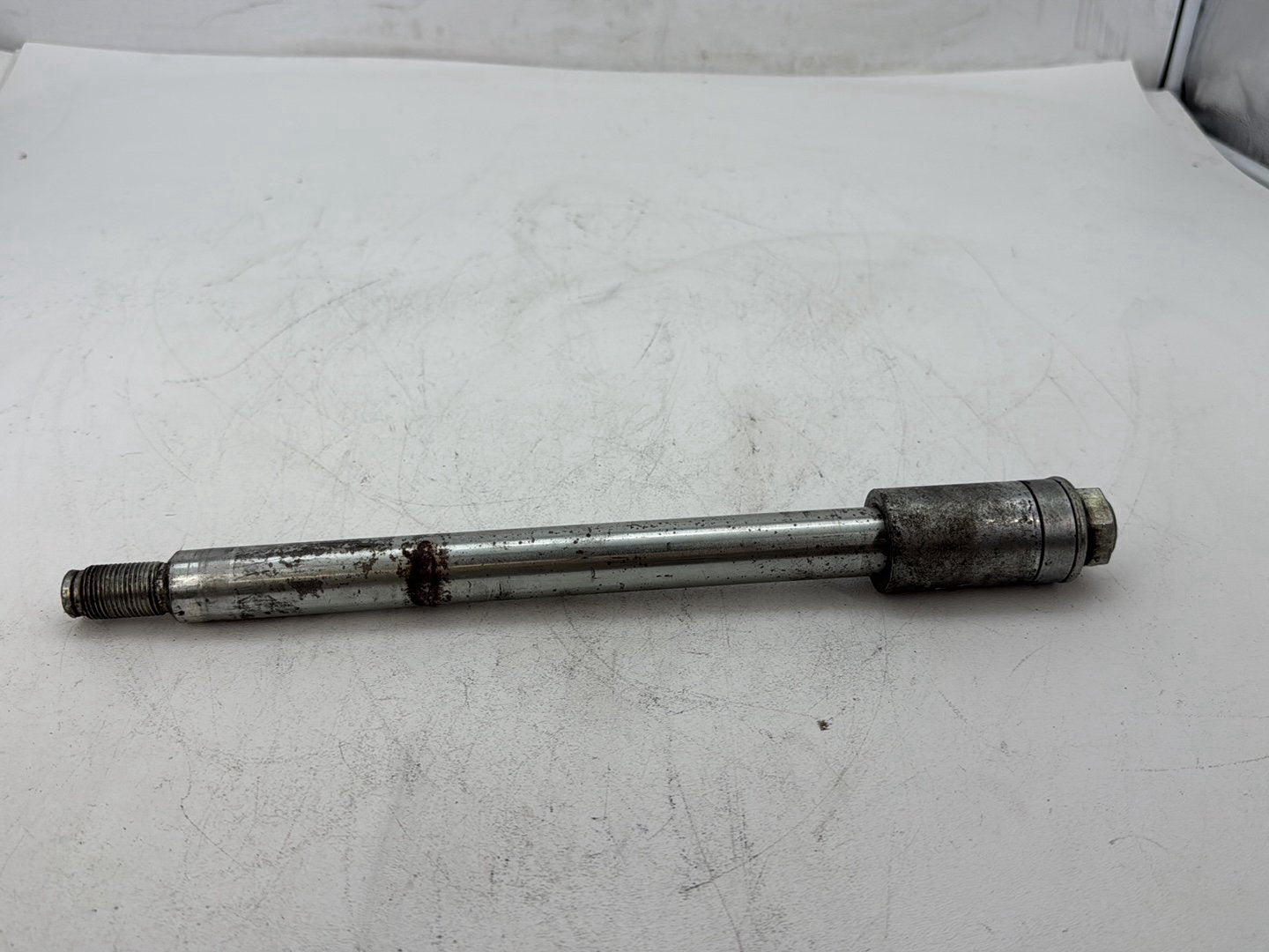 2006 Harley Dyna FXDWGI Wide Glide OEM Rear Wheel Axle Bolt Shaft