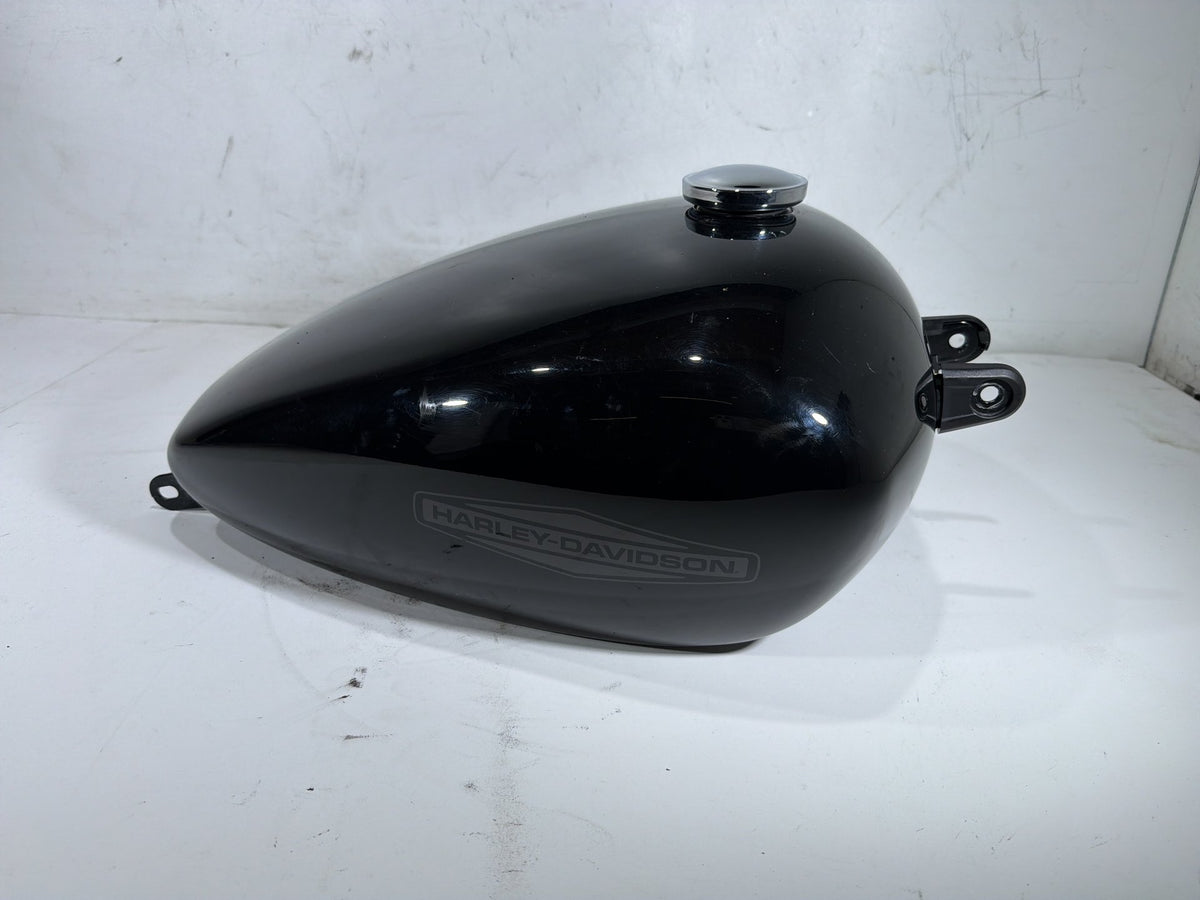 2020 Harley Softail Standard FXST OEM Fuel Gas Tank Gasoline Reservoir DENTED