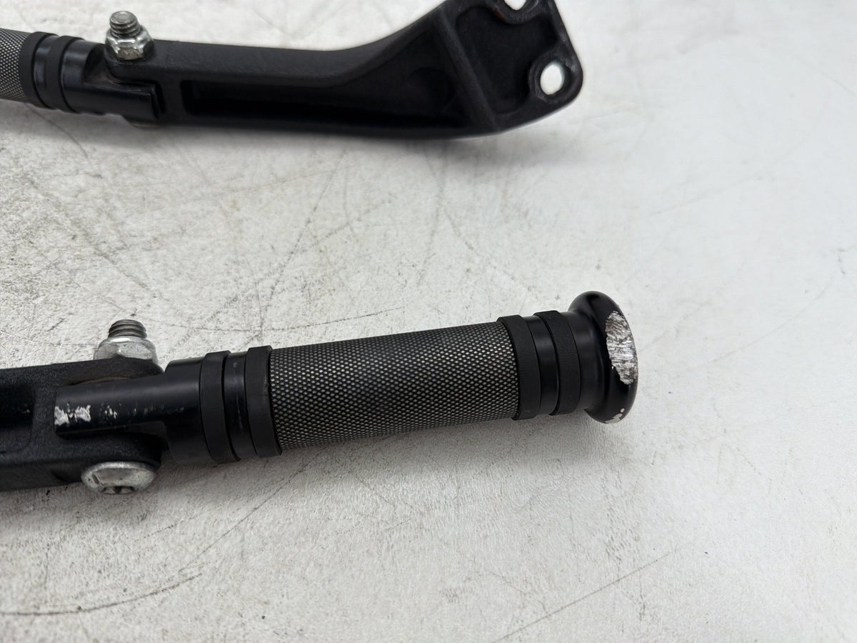2012 Harley Dyna Fat Bob FXDF 103 OEM Passenger Left & Right Foot Pegs