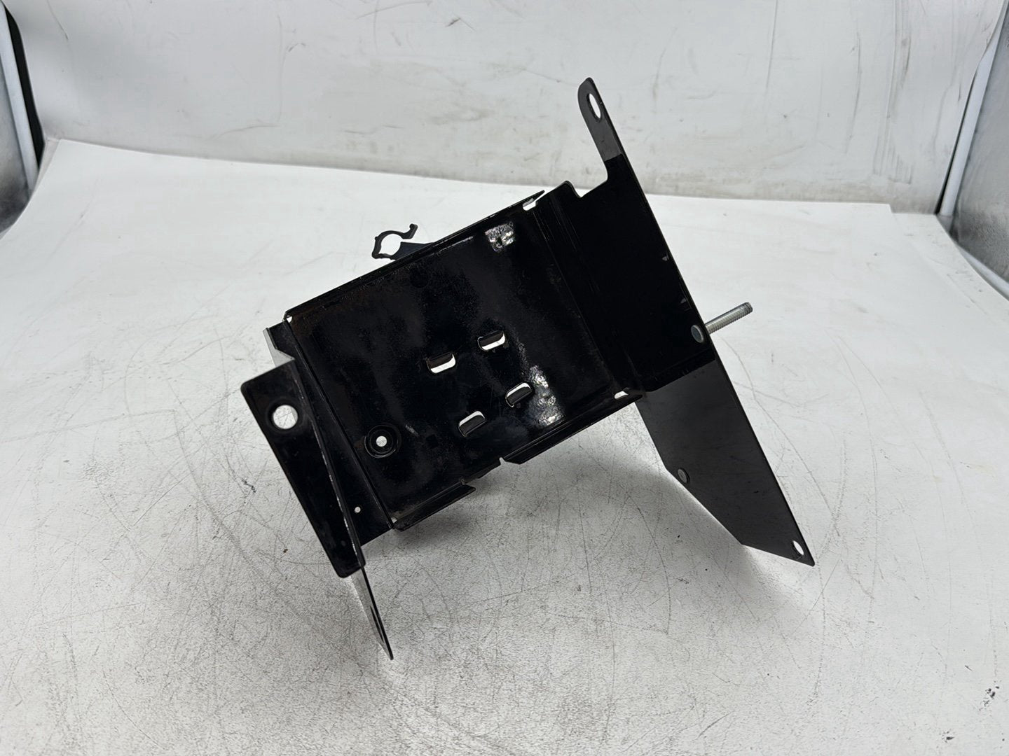2005 Harley Electra Glide Touring Ultra FLHTCUI OEM Lower Battery Tray Stay Box Cover Panel