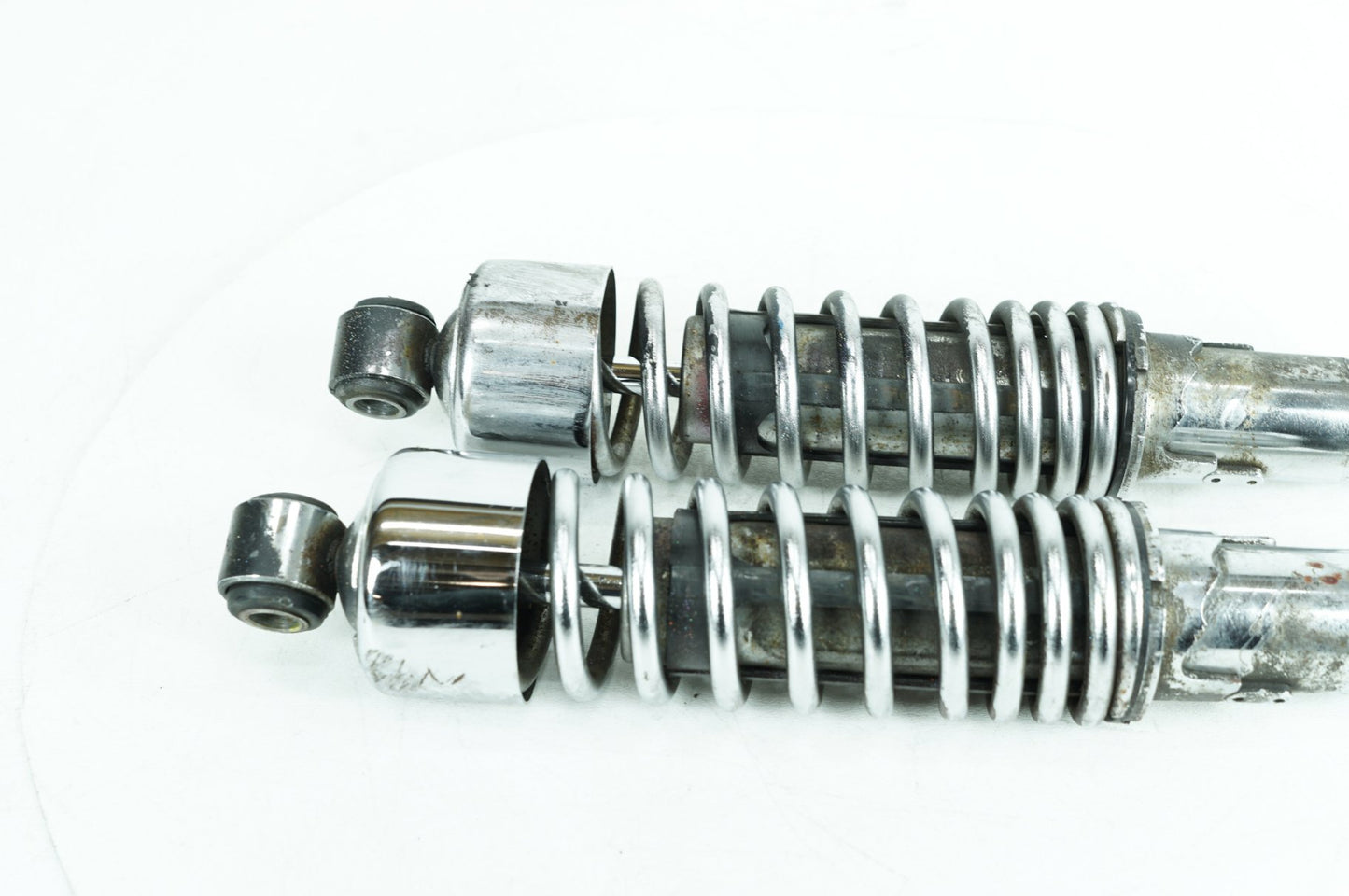 2004 - 2013 Harley-Davidson Sportster 1200 Low Rear Left Right Shock Absorbers 54568-09