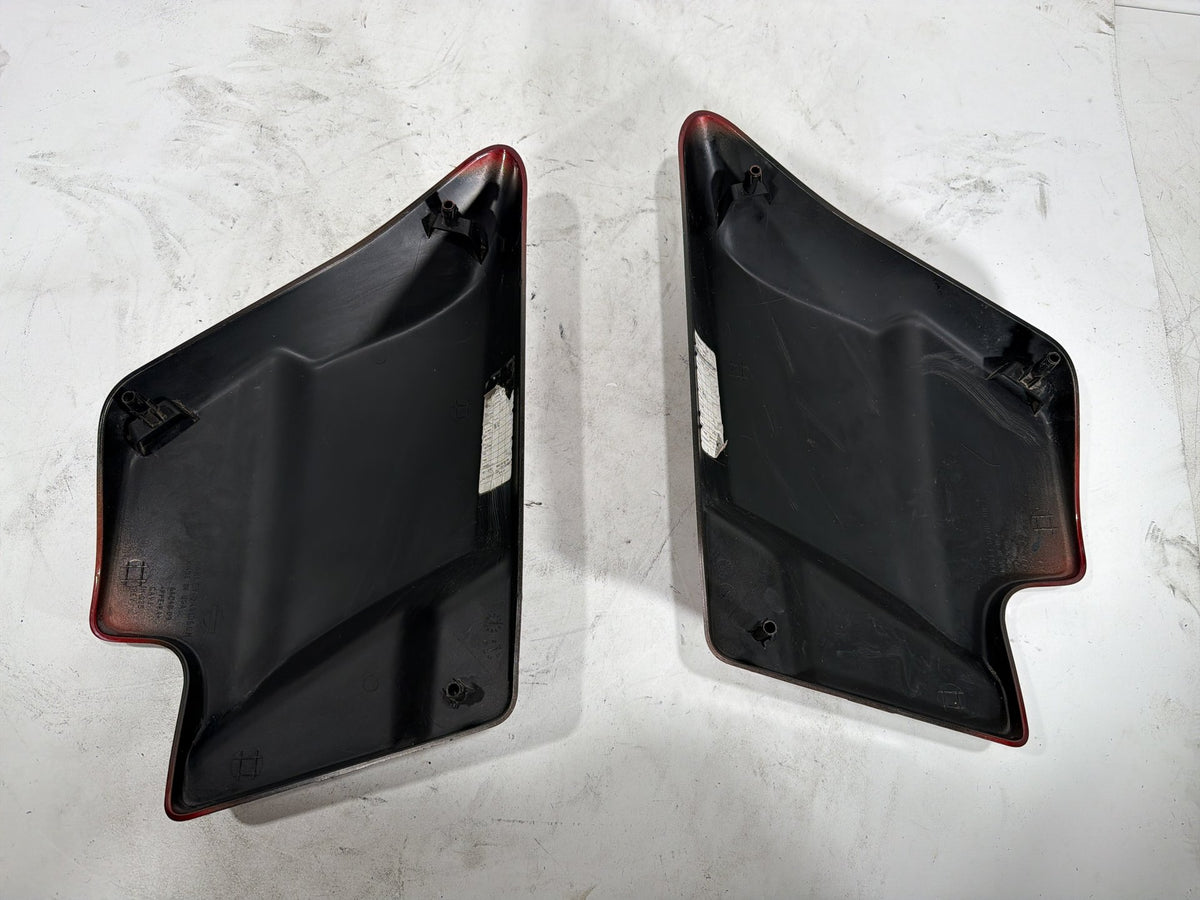 2010 Harley Electra Glide Touring Ultra OEM Left Right Side Fairing Cover