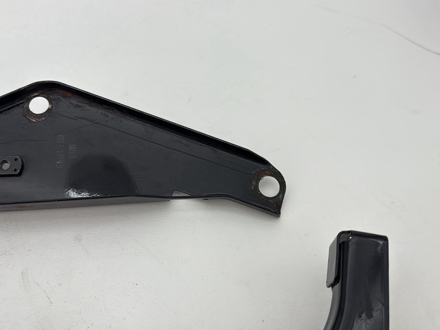 2013 Harley Street Glide Touring FLHX OEM Right Left Fairing Support Brackets