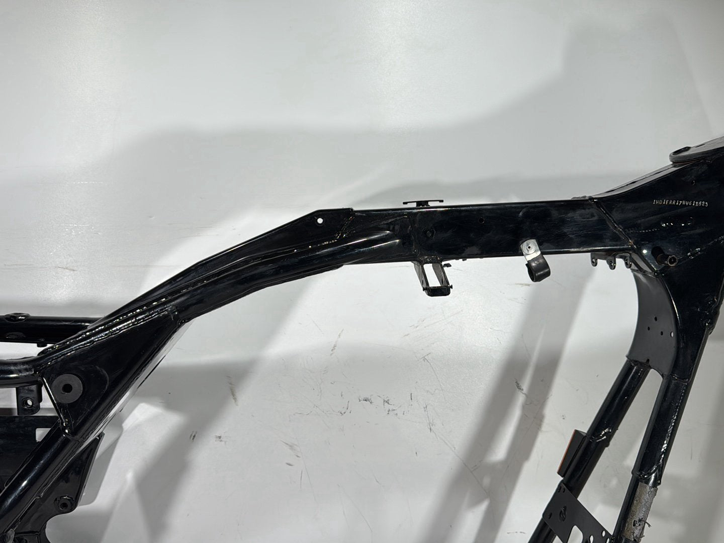1998 Harley Road King Touring FLHRCI Classic OEM Body Main Frame Chassis CLN CLR