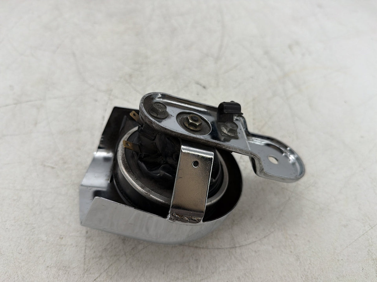 1995 Harley Electra Glide Touring FLHT OEM Horn Signal Klaxon Chrome Cover