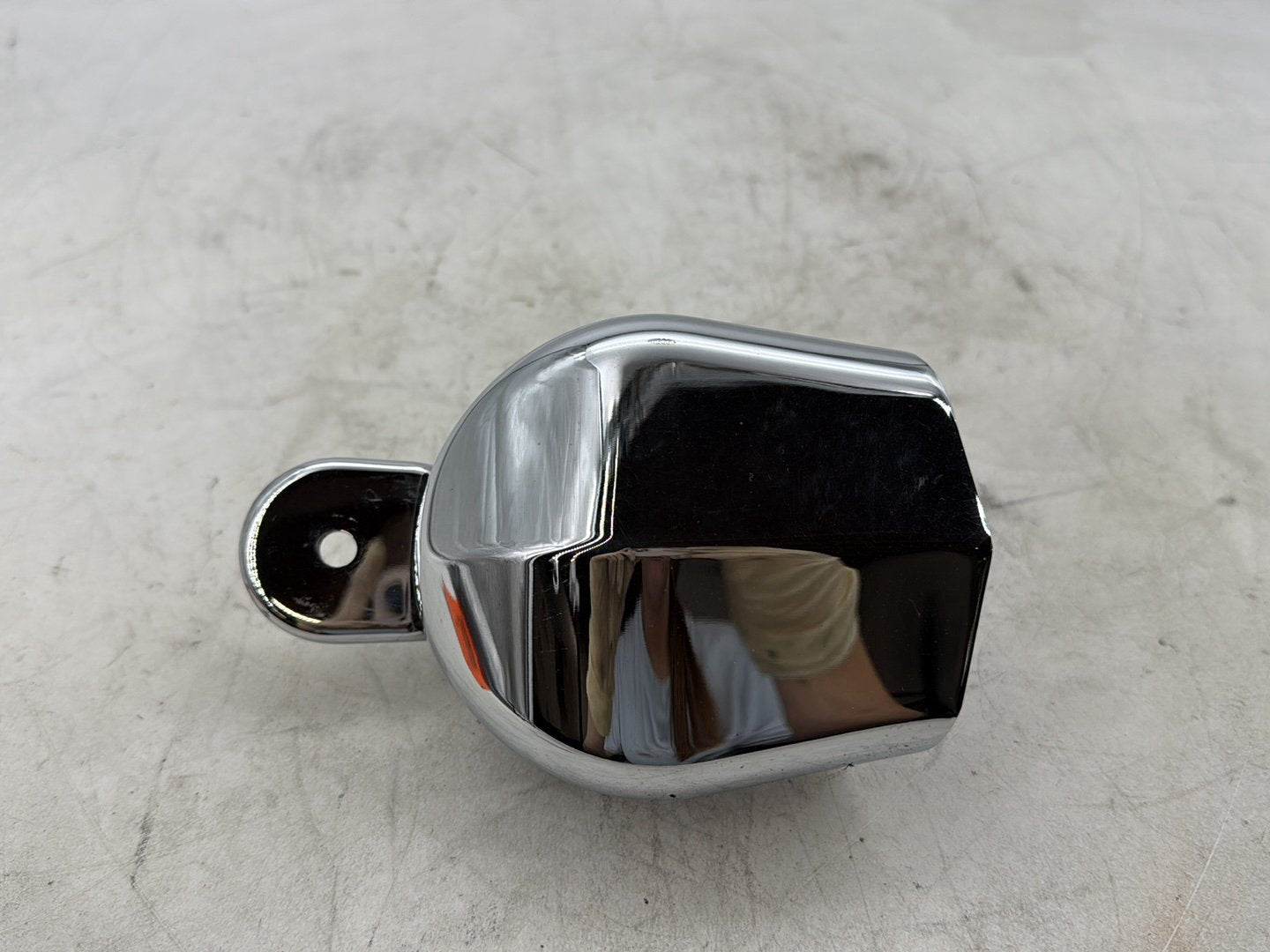 2012 Harley Dyna FXDF Fat Bob OEM Horn Signal Klaxon Chrome Cover